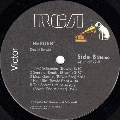This is a thumbnail + LP 1977 Heroes RCA AFL1-2522 USA Label B.jpg